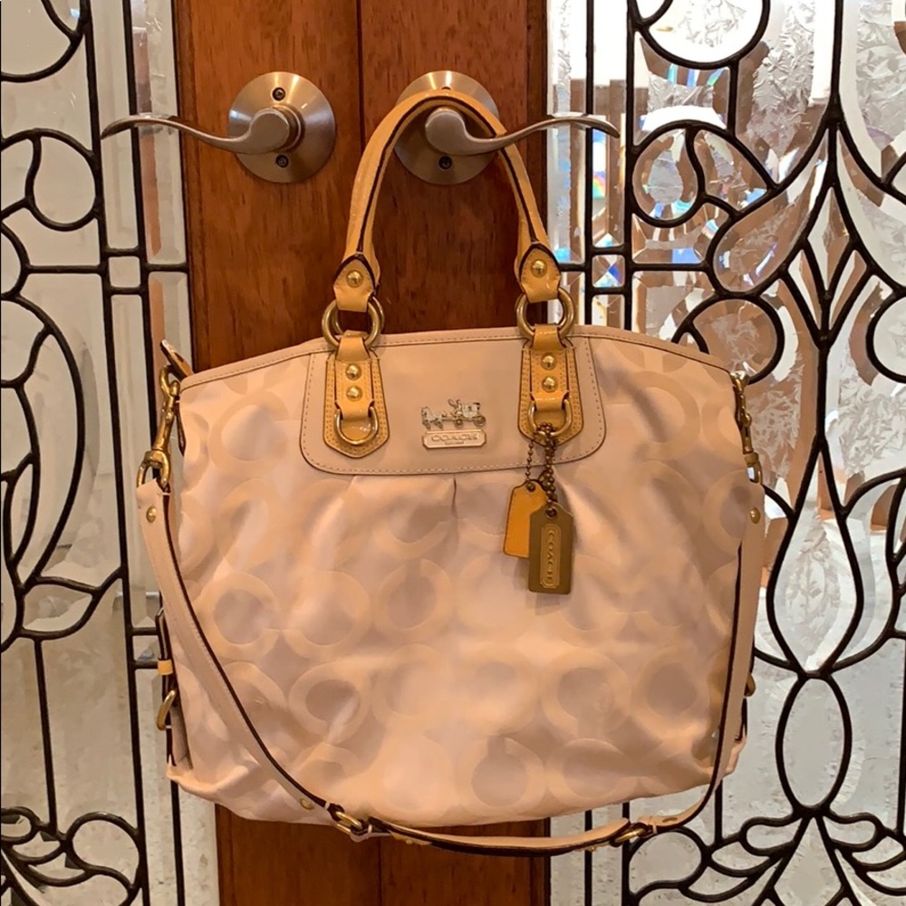 Very new Coach Handbag